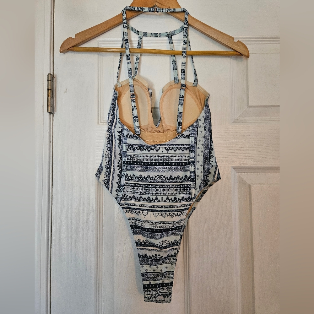 NWT Somedays Lovin Women's Blue and White One Piece Swimsuit Size XS - Picture 3 of 9